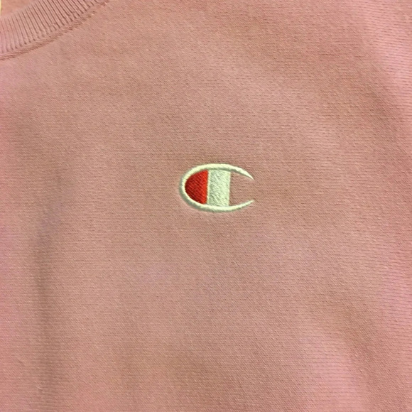 Lavender Champion Crewneck - Picture 4 of 4
